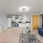 Apartment 30 Percent Off! Stylish In Dewsbury -close To Leeds (West Yorkshire)